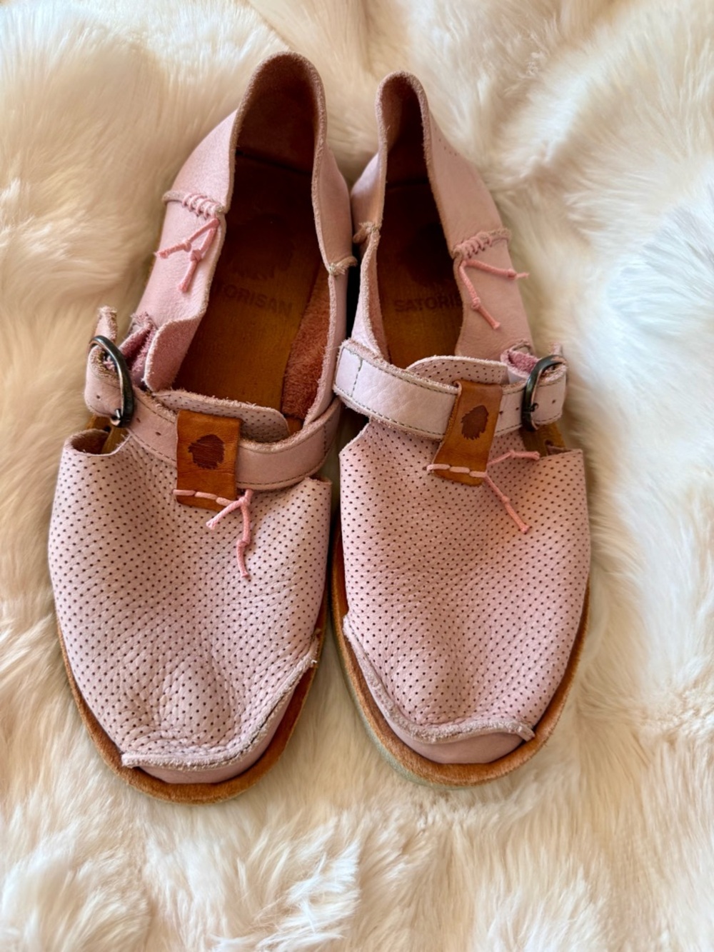 Satorisan Women’s Pink Leather Moccasin Sandals - Picture 11 of 11